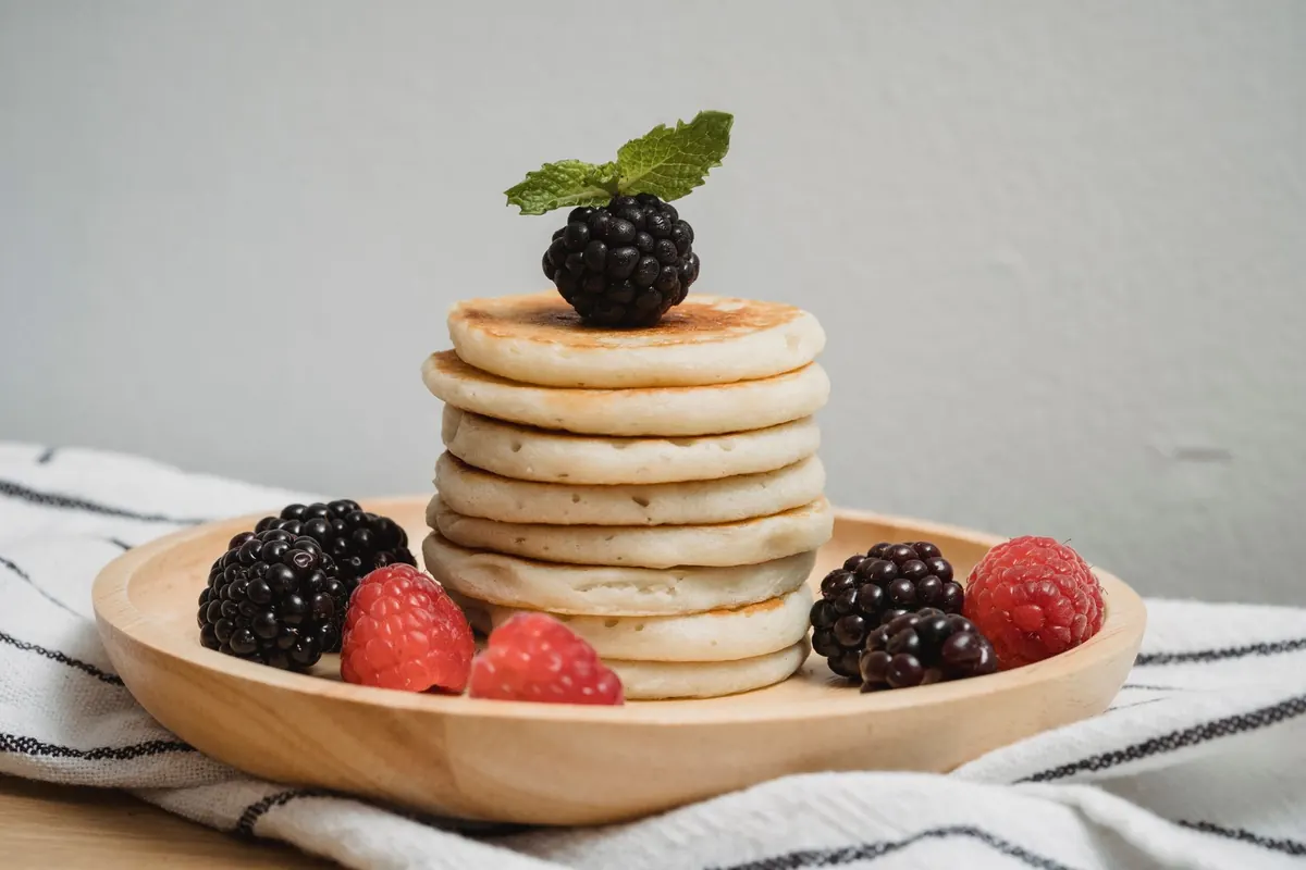 Blackberry vs. Black Raspberry: How to Identify, Grow, and Harvest Each
